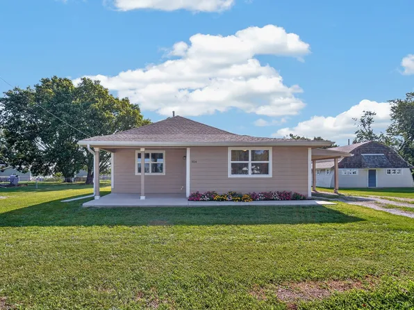 504 East St, New Virginia, IA 50210