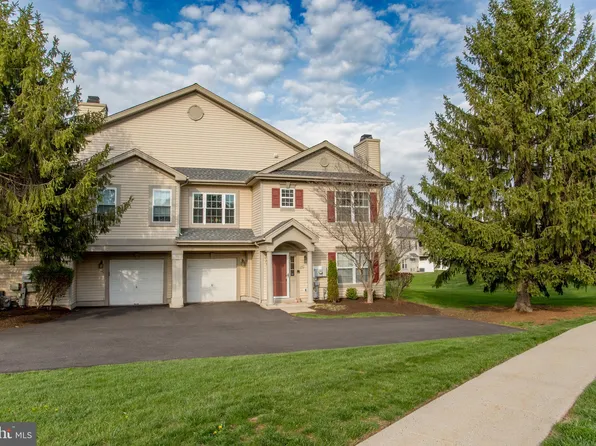 1108 Julian Dr W #W, Warminster, PA 18974
