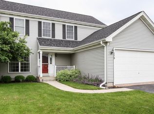 170 S Basswood Ct, Round Lake, IL