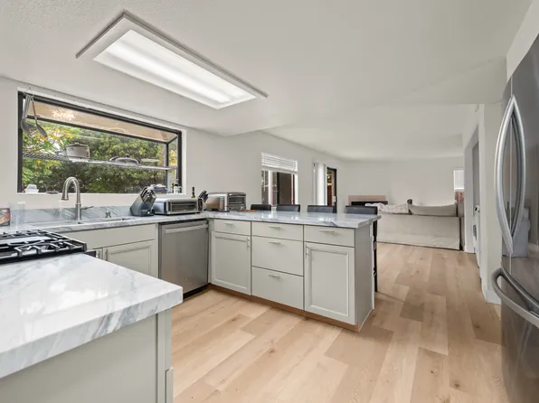 4728 63rd St, San Diego, CA 92115