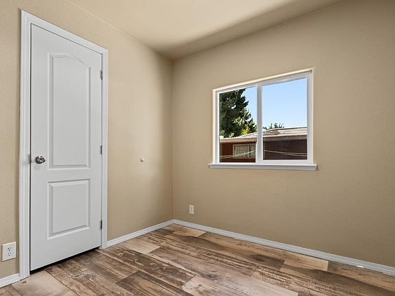 3rd image of 2021 Mahan Ave #L9-l9-l9
