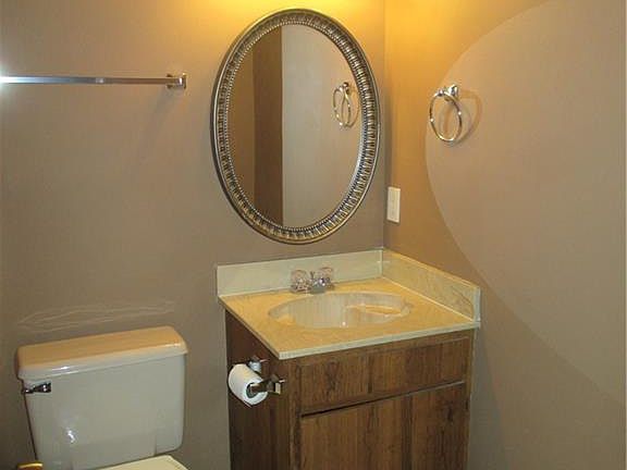 4th image of 4917 Hearst St APT 206