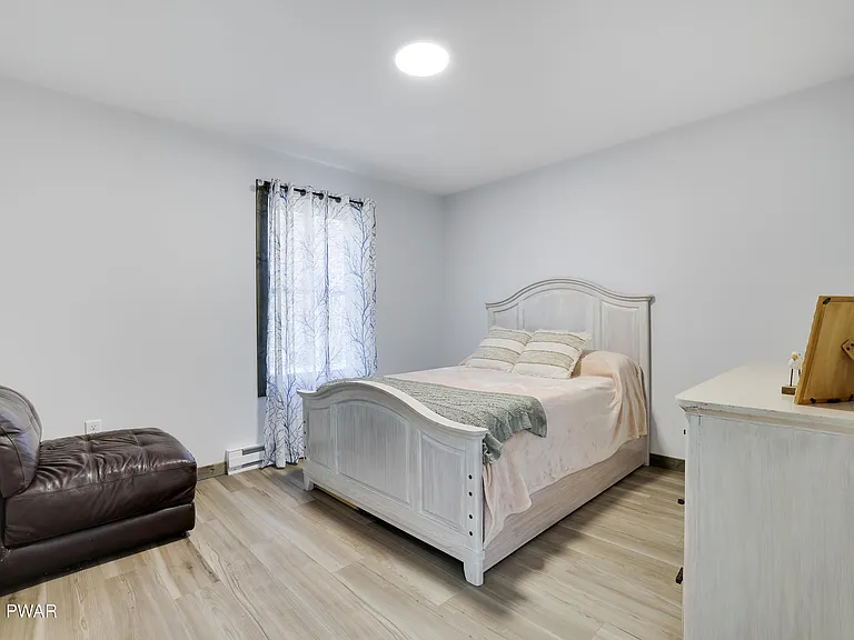 1121 Cobblewood Rd — Photo 16