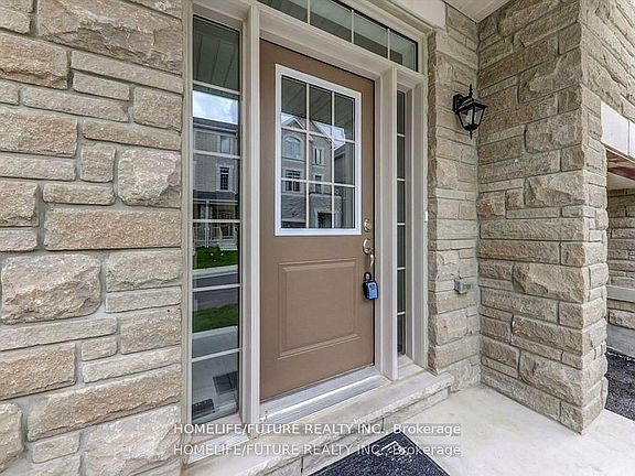 3rd image of 26 Thomas Hope Ln