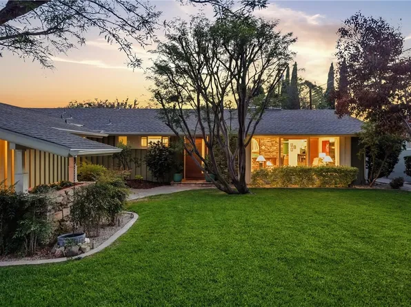 2612 N Louise St, Santa Ana, CA 92706
