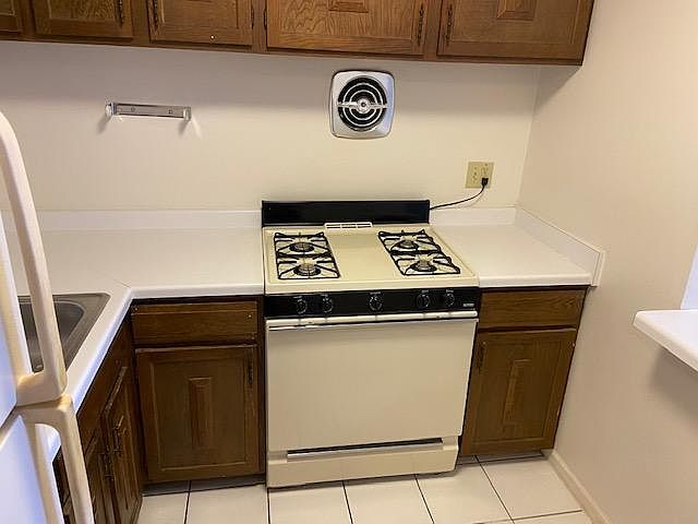 1st image of 2636 S Logan Ave #303