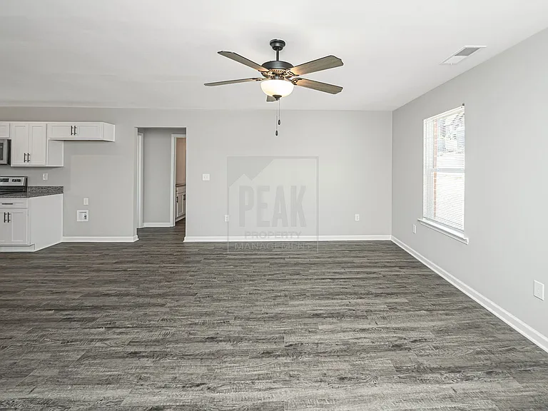 540 Woodland Cir — Photo 15
