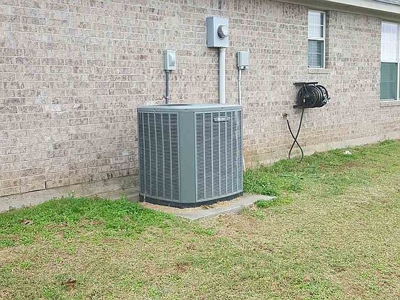 5th image of 19 Quanah Dr