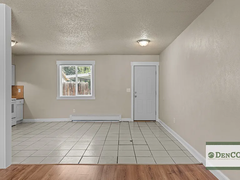 4875 S Lincoln St — Photo 11