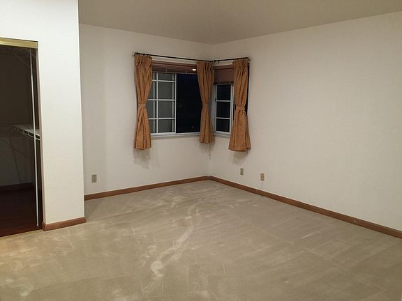 master bed room