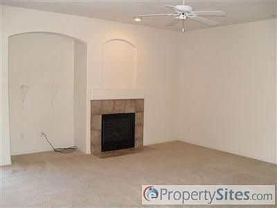3rd image of 1639 Dominion Dr