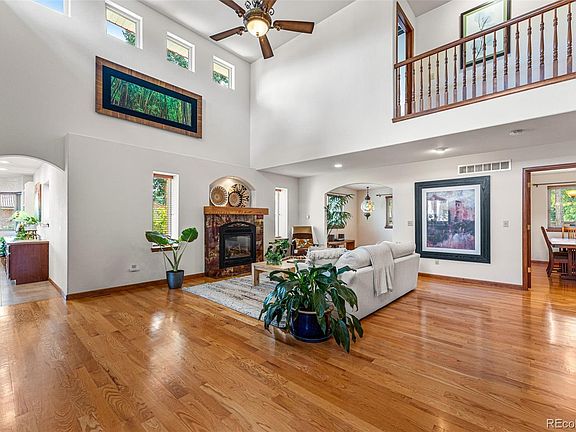 5th image of 2801 N Monaco Parkway
