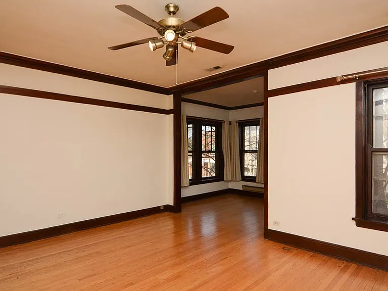 1309 W Newport Ave #2C — Photo 9