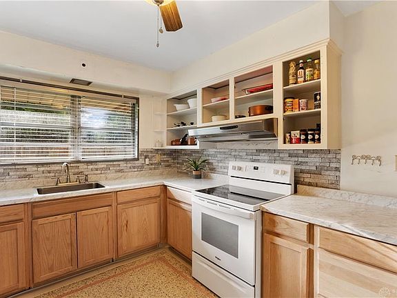 5th image of 2815 Ida Ave