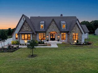 413 Charlie Joseph Dr, Van Alstyne, TX 75495