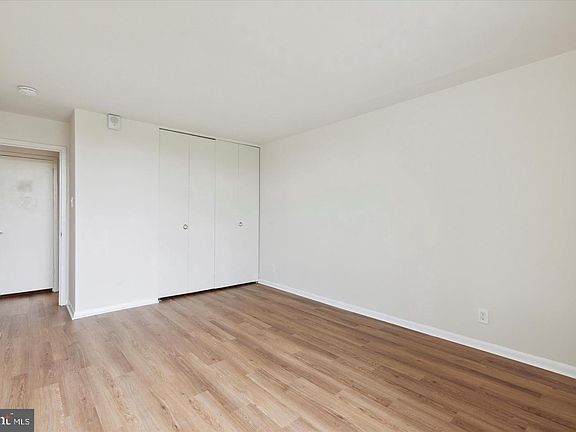 5th image of 3600 Conshohocken Ave APT 711