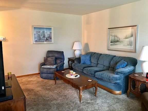 2nd image of 4849 N Ozanam Ave
