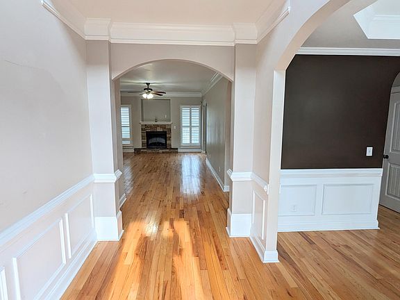 2nd image of 9512 Berwick Court