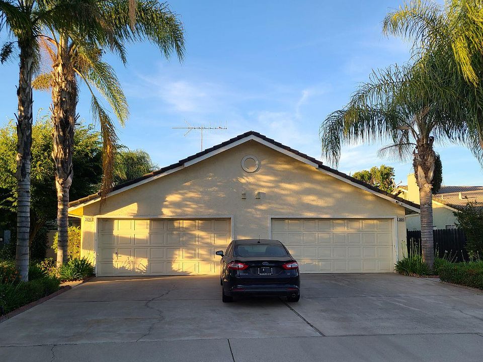 1st image of 3606 Forest Glenn Dr