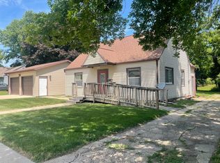 1010 8th Ave, Eldora, IA 50627