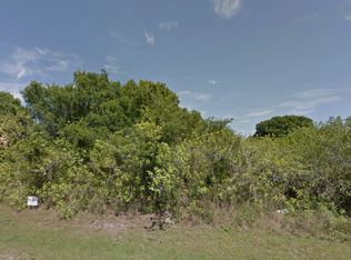 389 NW North Macedo Blvd, Port Saint Lucie, FL 34983