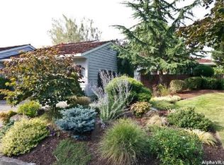 8125 SW Fairway Dr, Wilsonville, OR 97070