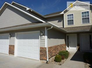 21006 Millridge St, Spring Hill, KS 66083