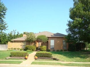 2220 Palos Verdes Pl, Carrollton, TX 75006