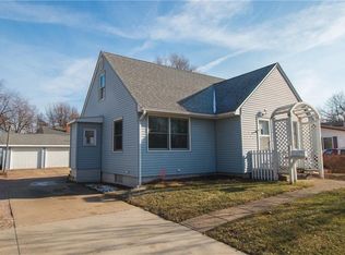 561 SW Goodwin St, Ankeny, IA 50023