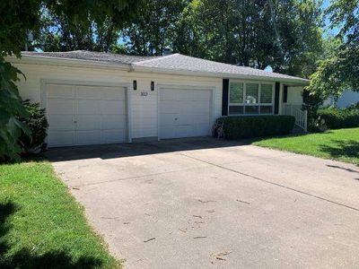 302 N Loyland Dr, Robinson, IL, 62454