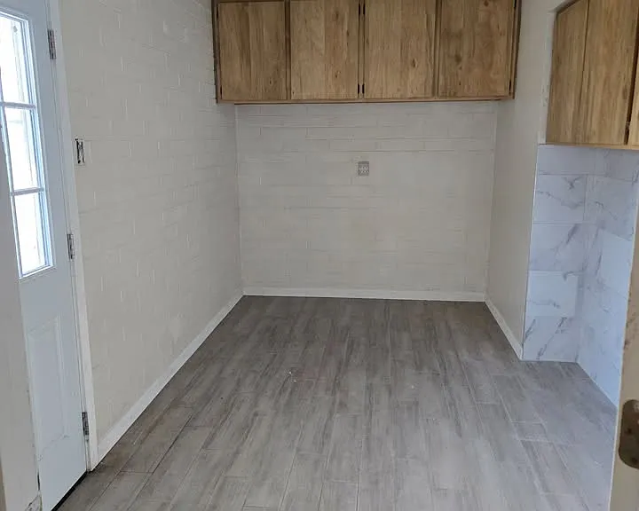 7827 W Amelia Ave — Photo 12