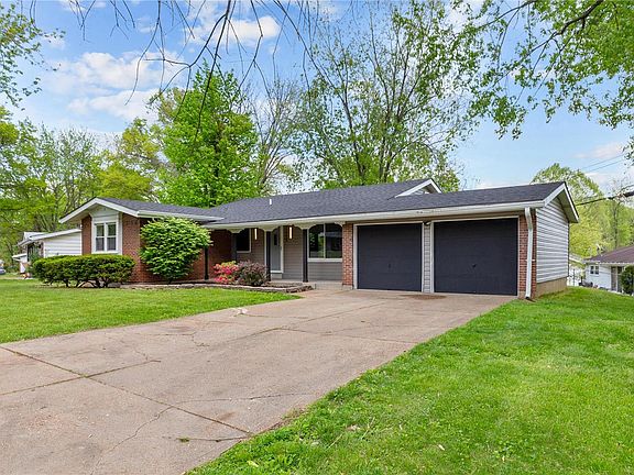 4th image of 11990 Rollingsford Dr