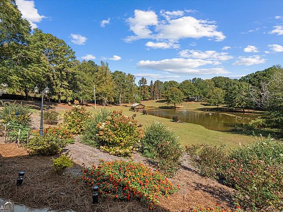 4th image of 494 Campground School Rd