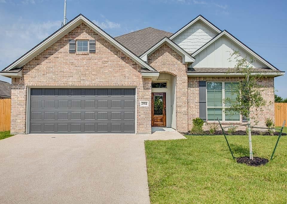 1st image of 2914 Archer Dr