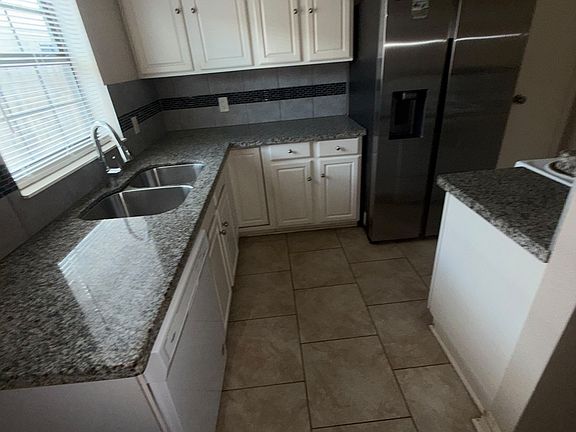 2nd image of 4131 Arthur Ln
