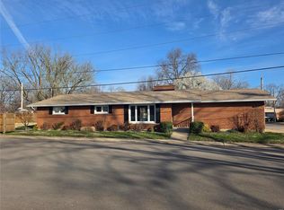 111 Linn Dr, Ste Genevieve, MO 63670