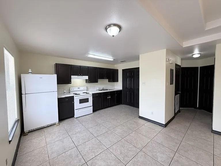 529 Norwich Loop — Photo 4