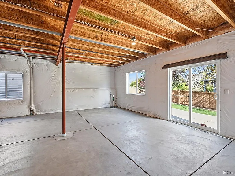 3645 Desert Ridge Cir — Photo 33