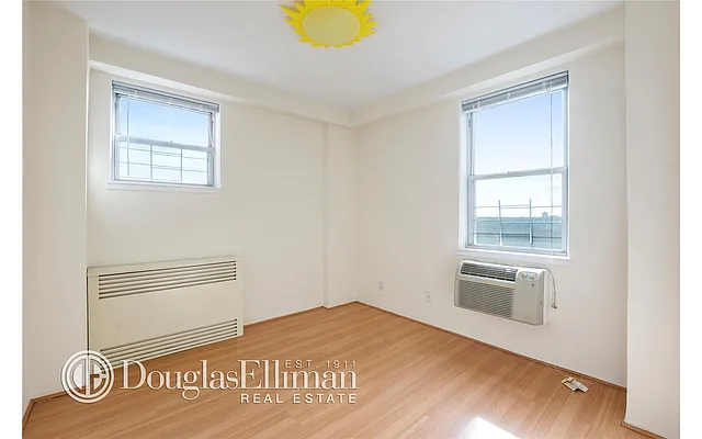 Sold by Douglas Elliman | media 18
