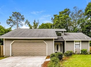 1442 Classic Oak Ct, Jacksonville, FL 32225