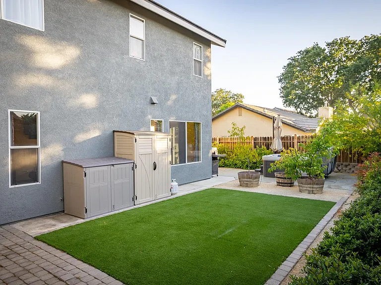 837 Sycamore Canyon Rd — Photo 29
