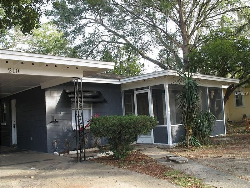1st image of 210 N Bloxham Ave