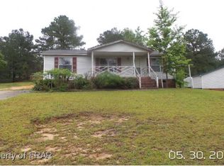 643 Dunrobin Dr, Raeford, NC 28376