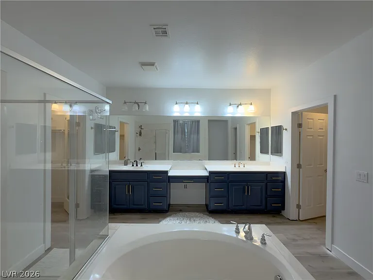 11500 Belmont Lake Dr #102 — Photo 17