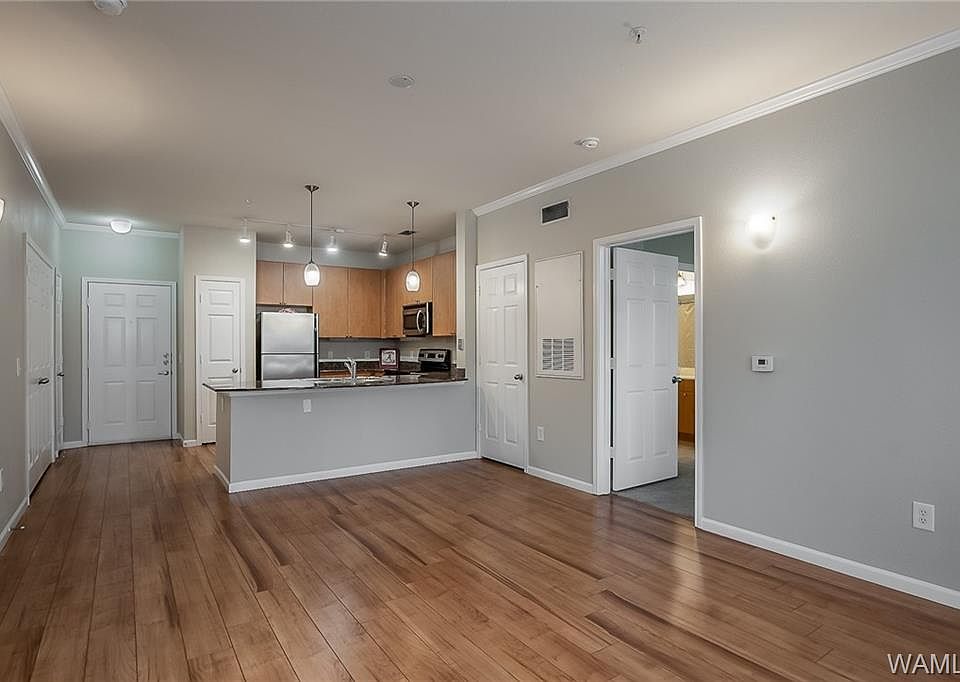 1st image of 1901 5th Ave E Unit 1201