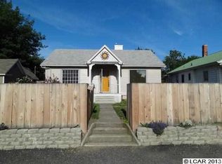 735 9th St, Clarkston, WA 99403