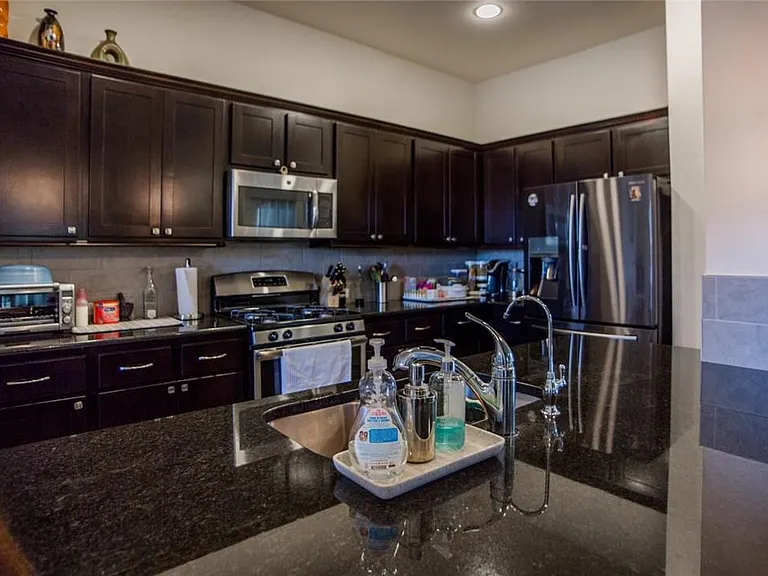 145 Pincea Pl — Photo 4