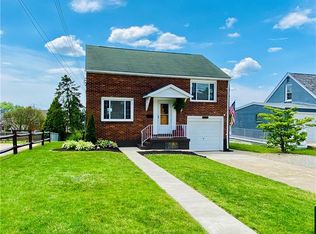 2609 Sunset Dr, West Mifflin, PA 15122