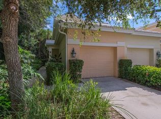 4610 Hawks Nest Dr APT 201, Naples, FL 34114