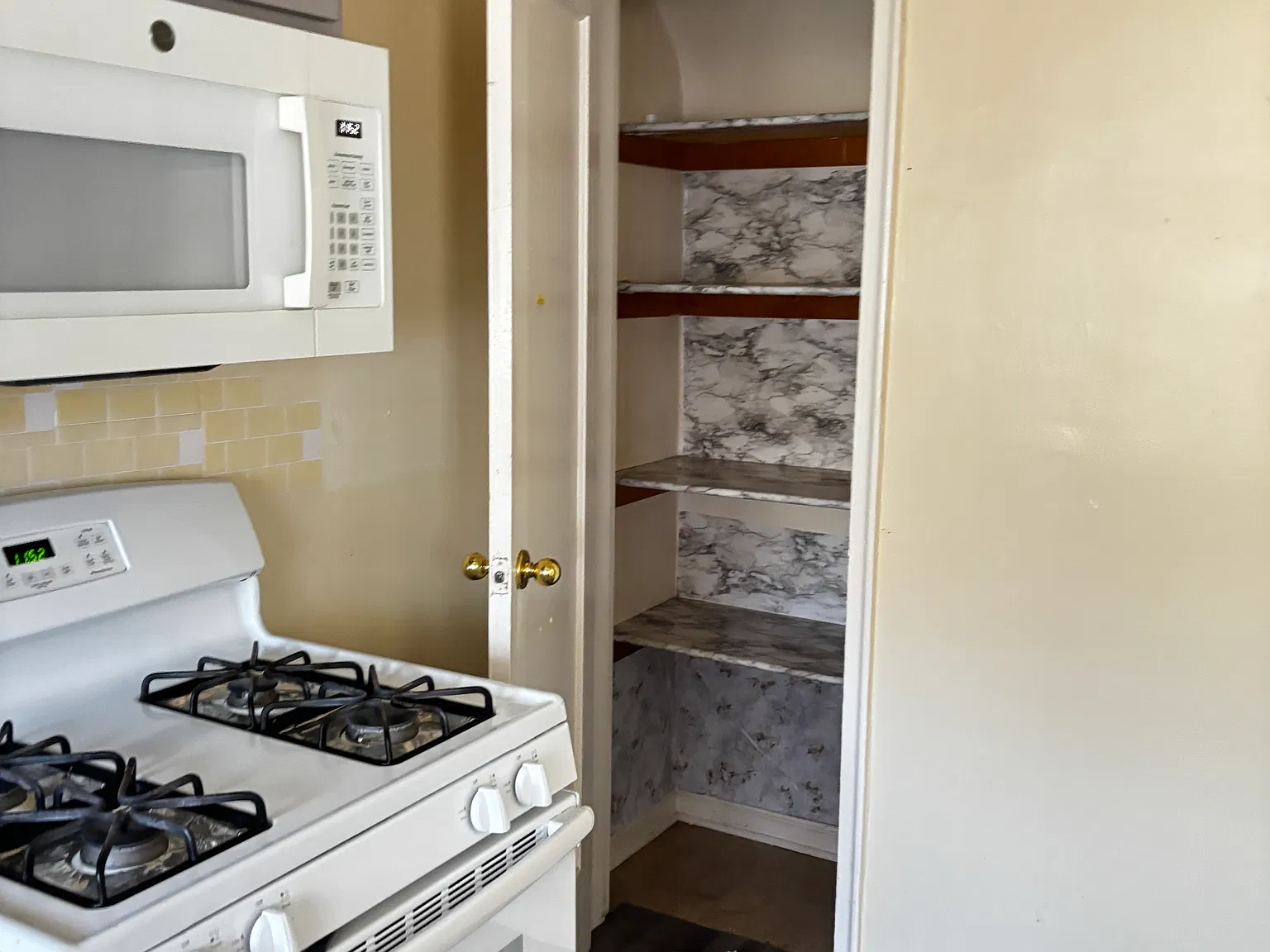 1 bed, 700 sqft, $1,795 — Photo 2